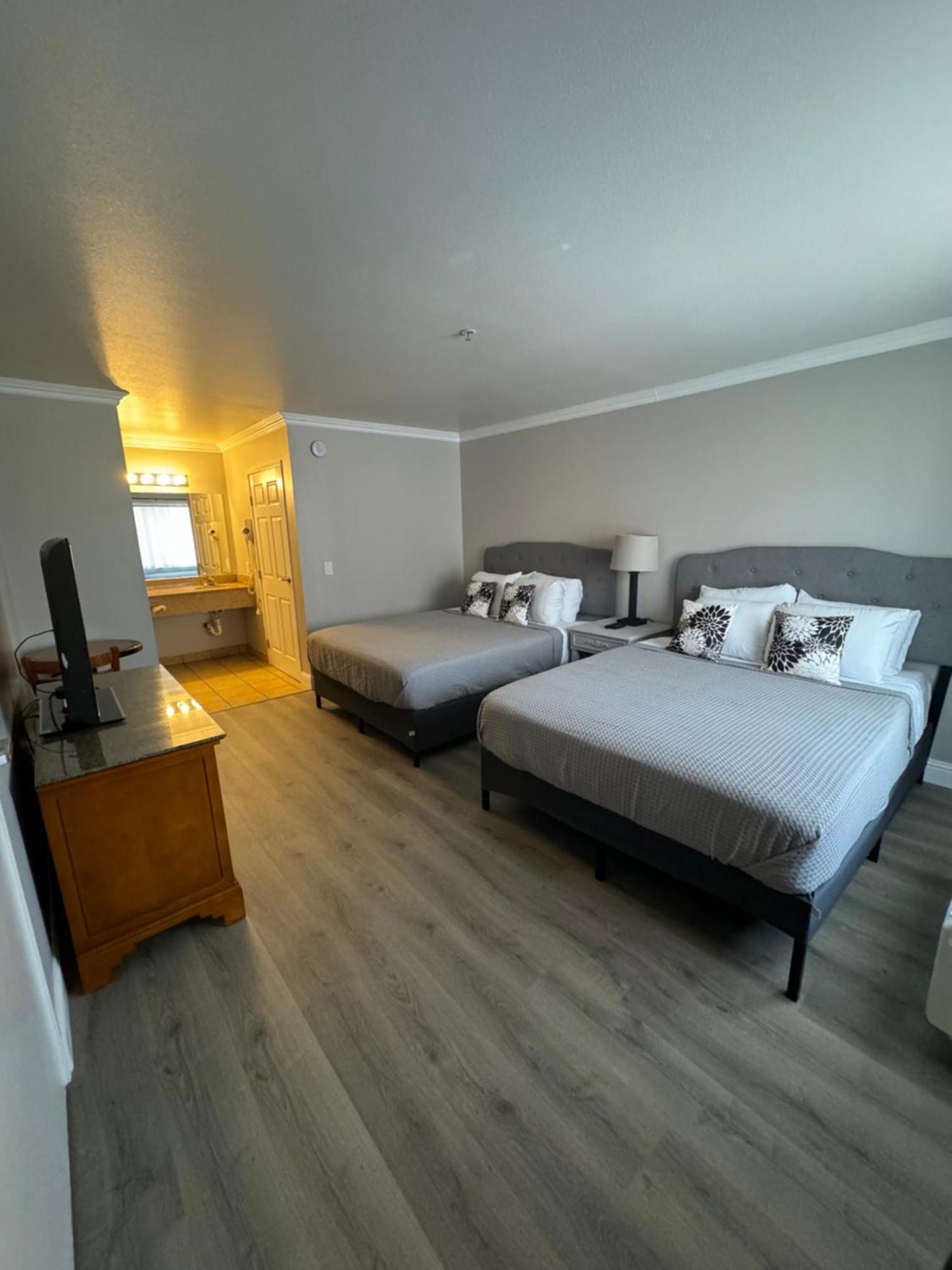 Dune Surfer Motel Oceano