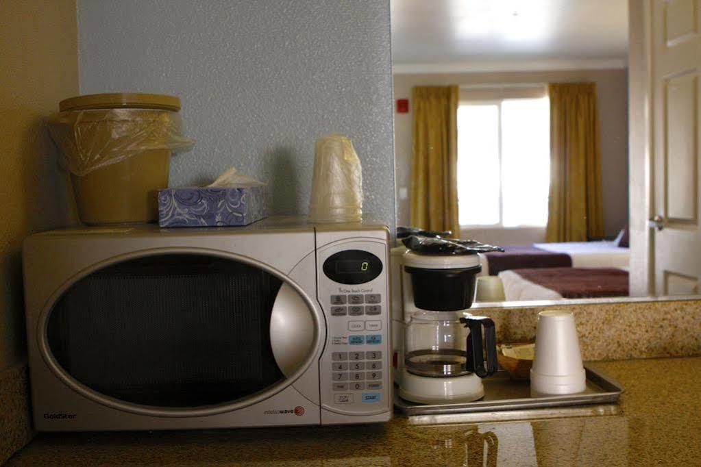 Dune Surfer Motel Oceano